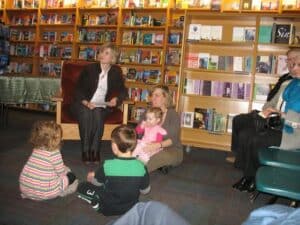 karin-adams-lights-curtains-cows-book-launh-karin-with-kids karin-adams-lights-curtains-cows-book-launh-karin-with-kids